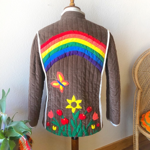 SOLD🌈Vintage Rainbow Quilted Corduroy Jacket! - Picture 4 of 8